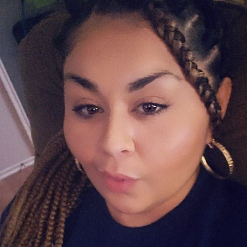 Meet your Posher, Ceecee